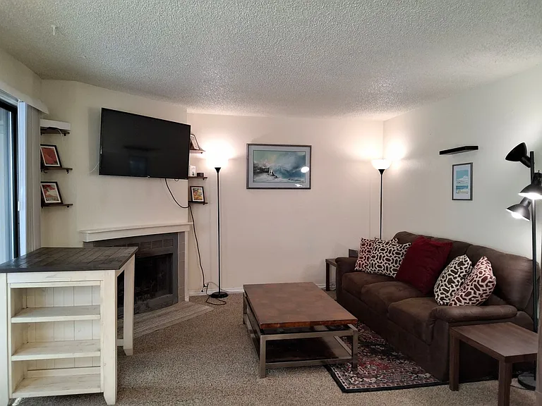 3061 Lois Dr #608 — Photo 9