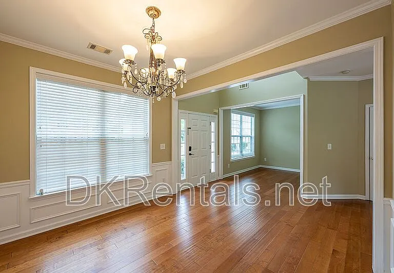 804 Araya Ct — Photo 9