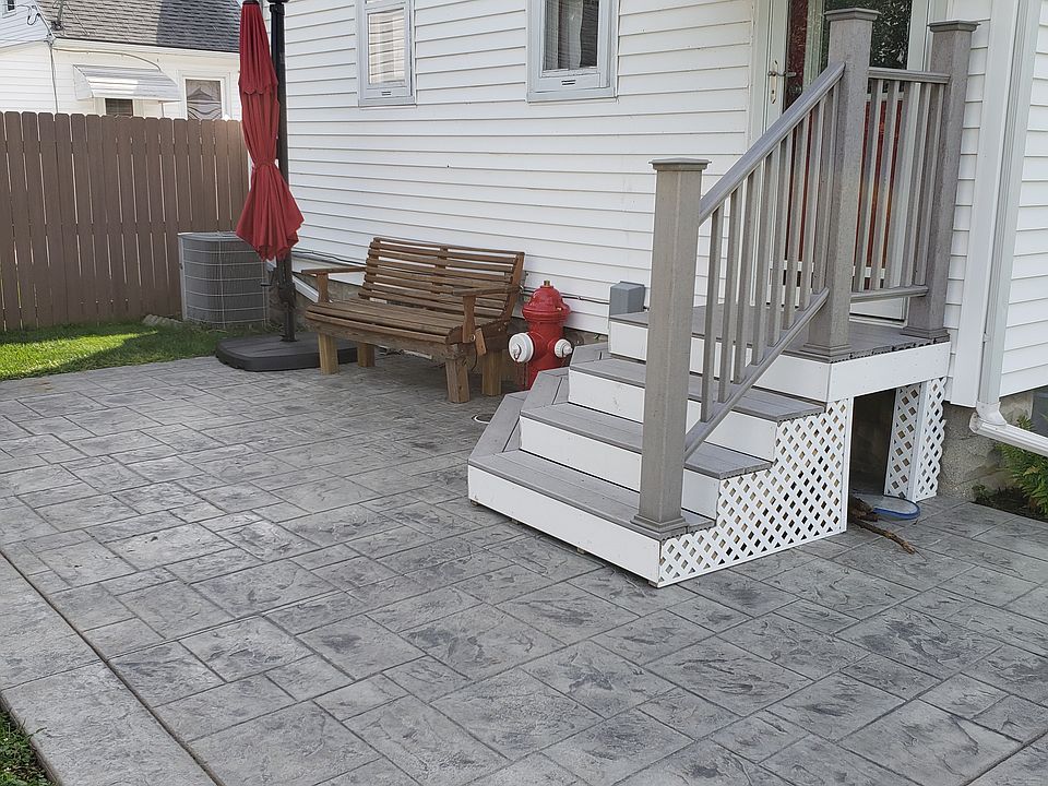 1st image of 177 Oak St