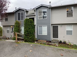 1005 Crestview Ln APT C, Mount Vernon, WA 98273