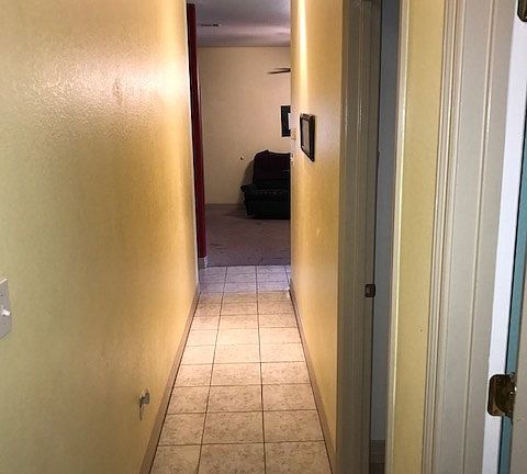 5th image of 859 Magnolia Ln