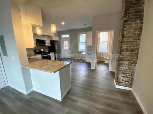 2140 Lowrie St Floor 2, Pittsburgh, PA 15212