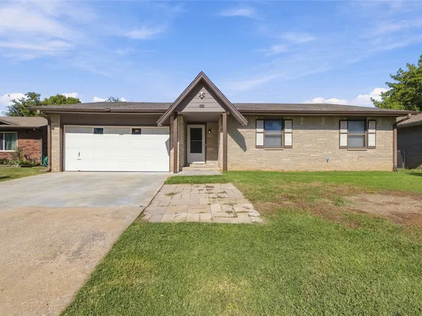 11847 E 62nd Pl S, Broken Arrow, OK 74012