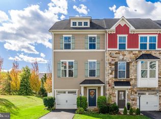 41725 McMonagle Sq, Aldie, VA 20105