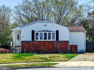 8202 Woodside Ct, Parkville, MD 21234