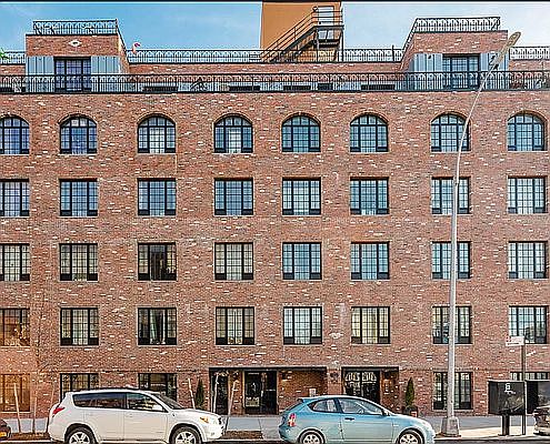 1st image of 25 Brooklyn Ave #Aa
