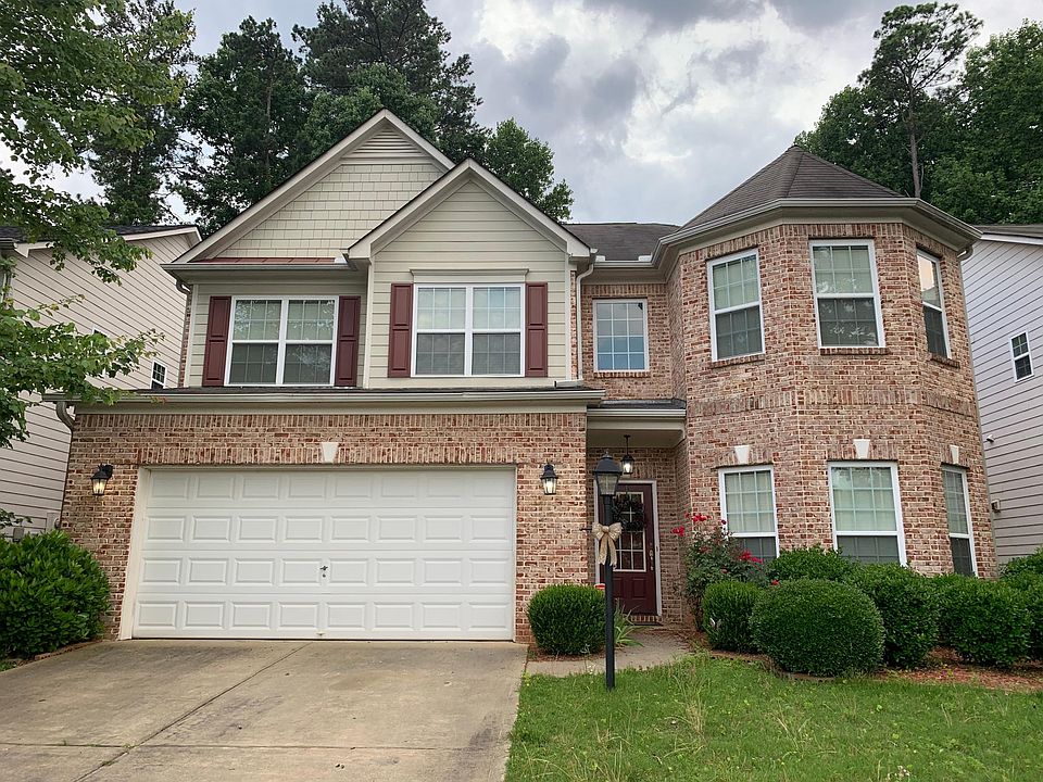 1st image of 465 Villa Place Ct