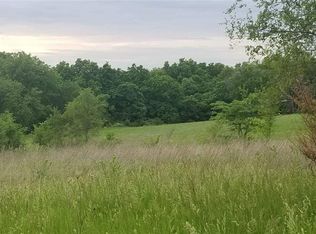 1 145th Ln, Earlham, IA 50072