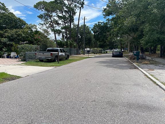 5th image of 1456 17th St