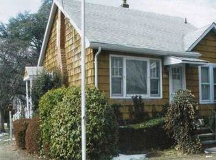 1060 Merrick Ave, Merrick, NY 11566