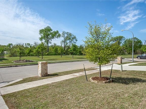 2nd image of 9305 Wood Duck Dr