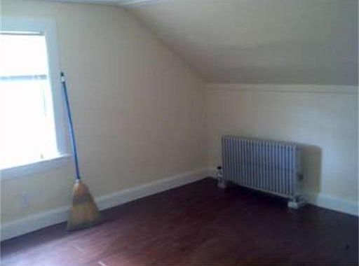 5th image of 199 Essex St #2