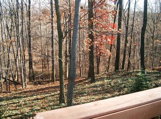 4025 Meadow Gtwy, Broadview Heights, OH