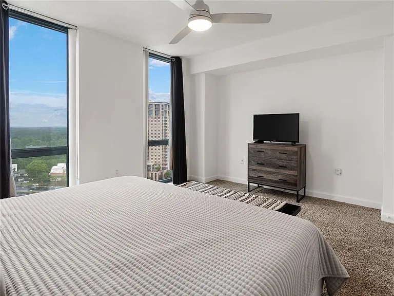 2870 Pharr Court South NW #NW-2602-2602 — Photo 22