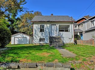 4417 21st Ave SW, Seattle, WA 98106