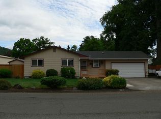 1645 Harvey Rd, Cottage Grove, OR 97424