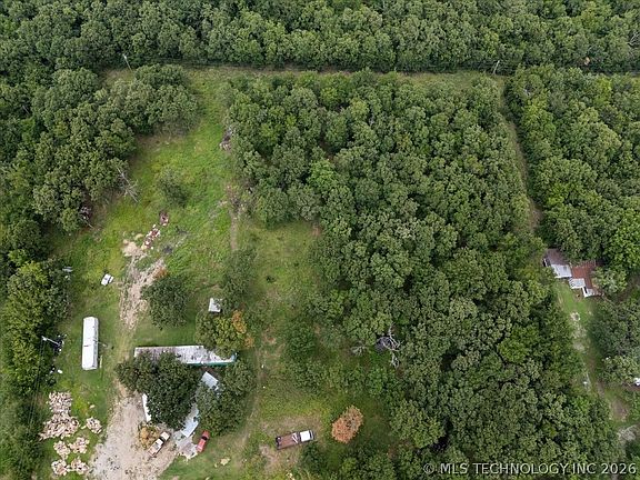 3rd image of 15141 English Rd