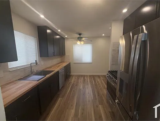 7643 Rivard Ave — Photo 22