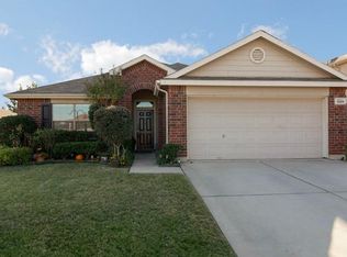 1089 Silver Spur Ln, Fort Worth, TX 76179