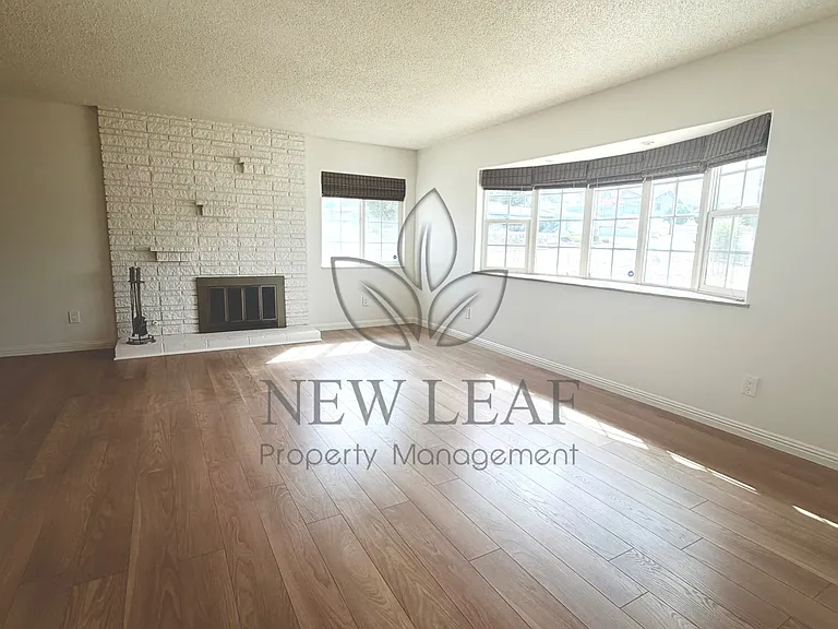 22684 Minona Dr — Photo 12