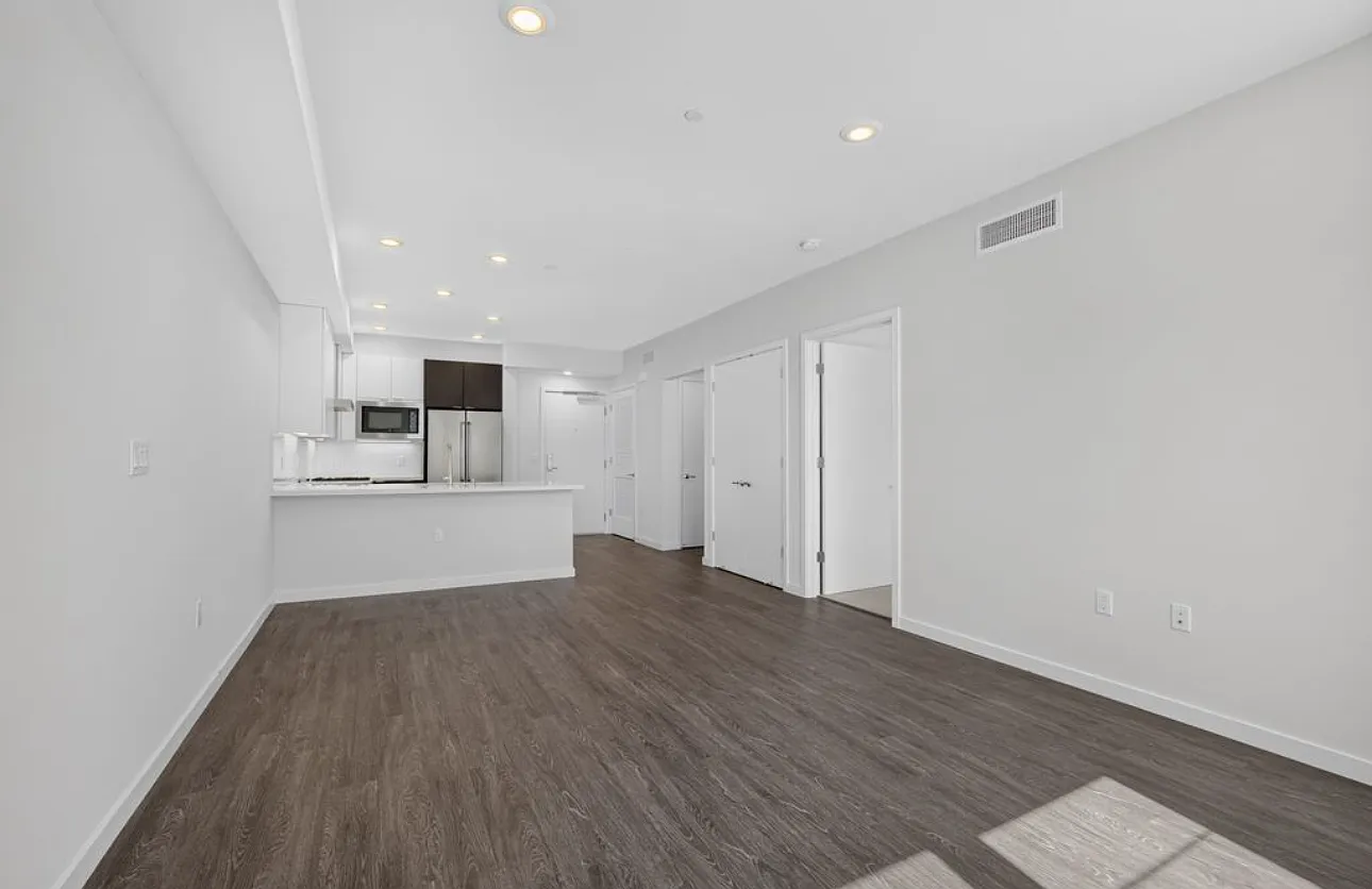 1 bed, 750 sqft, $3,500 — Photo 4