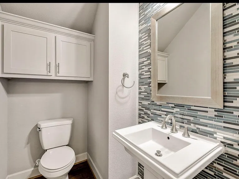 1113 Moonstone St — Photo 27