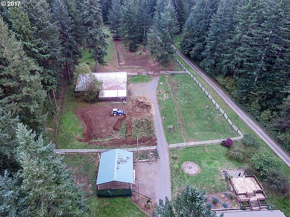 3rd image of 23321 NE 44th St