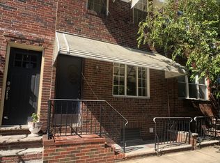 1033 Fernon St, Philadelphia, PA 19148