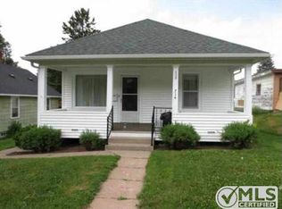 714 E D St, Iron Mountain, MI 49801