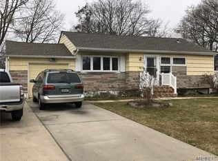 150 Grand Blvd, Brentwood, NY 11717