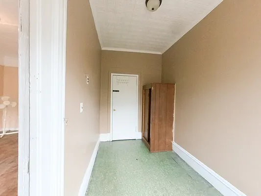 Rented by Remax Edge | media 17