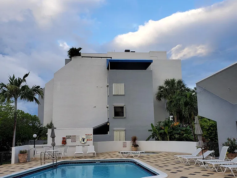 404 Poinciana Dr #1726 — Photo 5