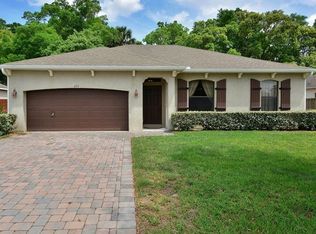 409 Country View Cir, Deland, FL 32720