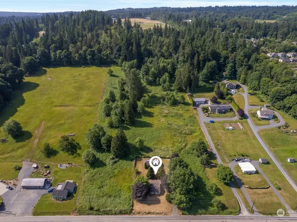 8512 E Lowell Larimer Road, Snohomish, WA 98296