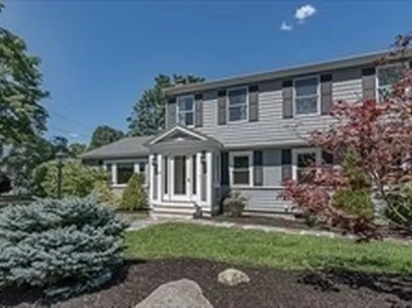 65 High St, Winchester, MA 01890