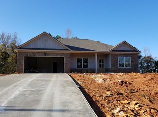 412 Carrie Kathleen Ter, Carrollton, GA 30116