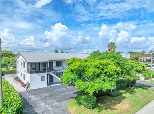 559 NE 44th St, Boca Raton, FL 33431