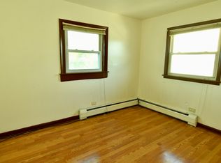 1407 E 156th St #2E, Dolton, IL 60419