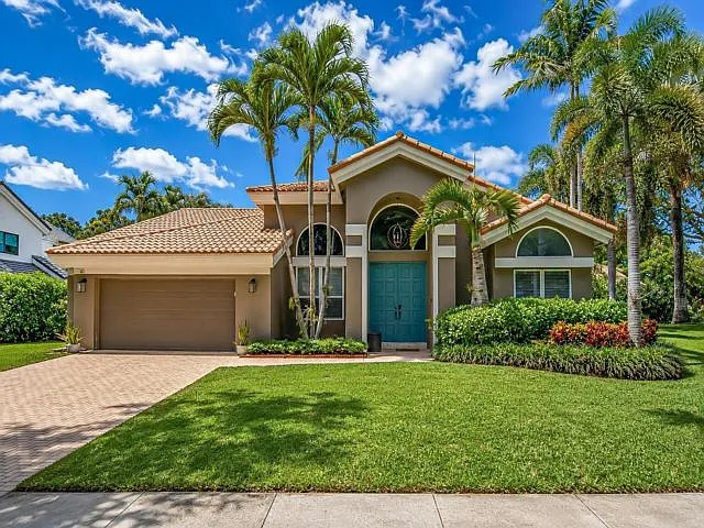 2653 NW 46th St
