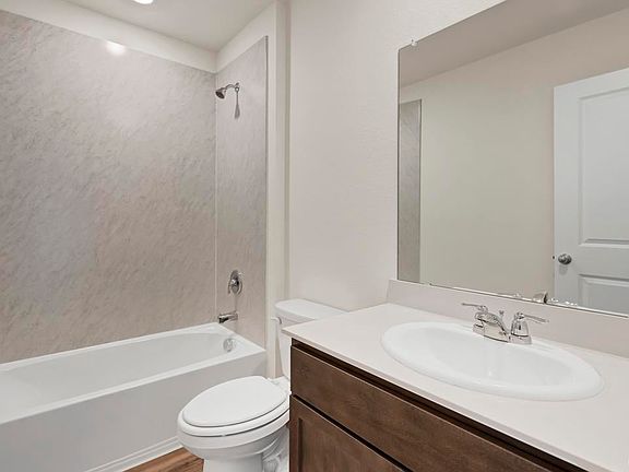 2nd image of 4012 Ripplewood Dr
