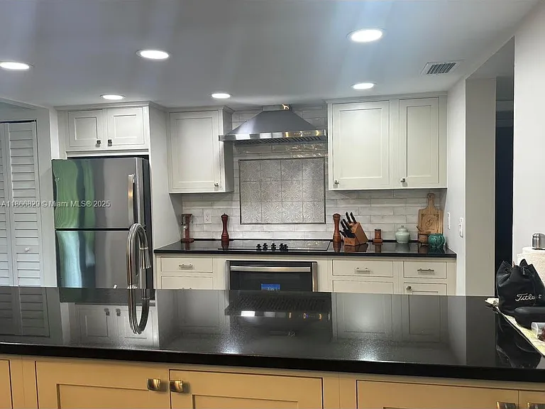 2309 W Fairway Dr S #2309 — Photo 12