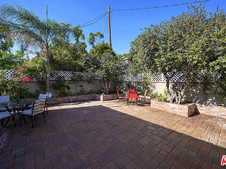 1519 Glenwood Rd — Photo 33
