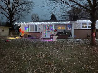 465 Sanders St, Bethalto, IL