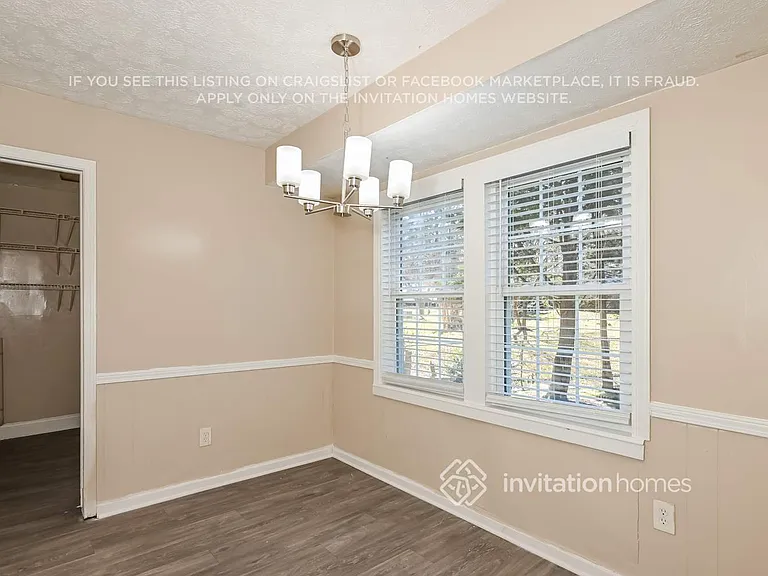 247 Sandra Dr NW — Photo 4