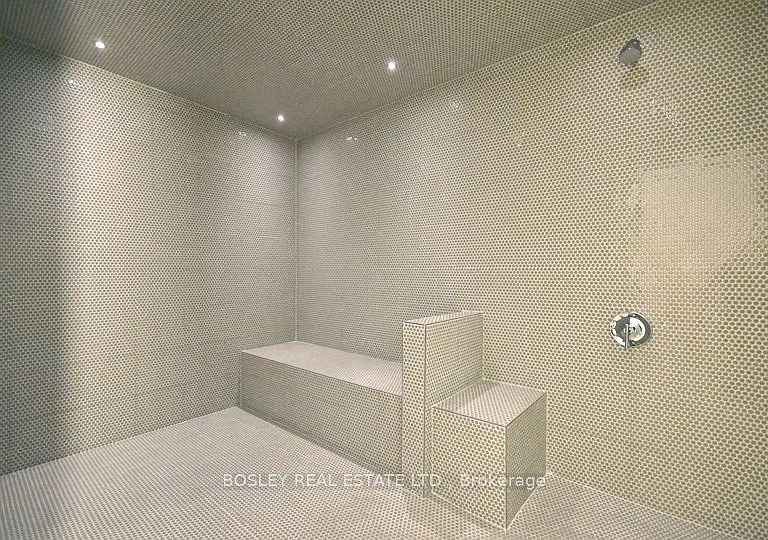 30 Roehampton Ave #3403 — Photo 38