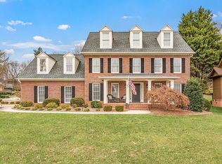 200 Brechin Ln, Knoxville, TN 37909