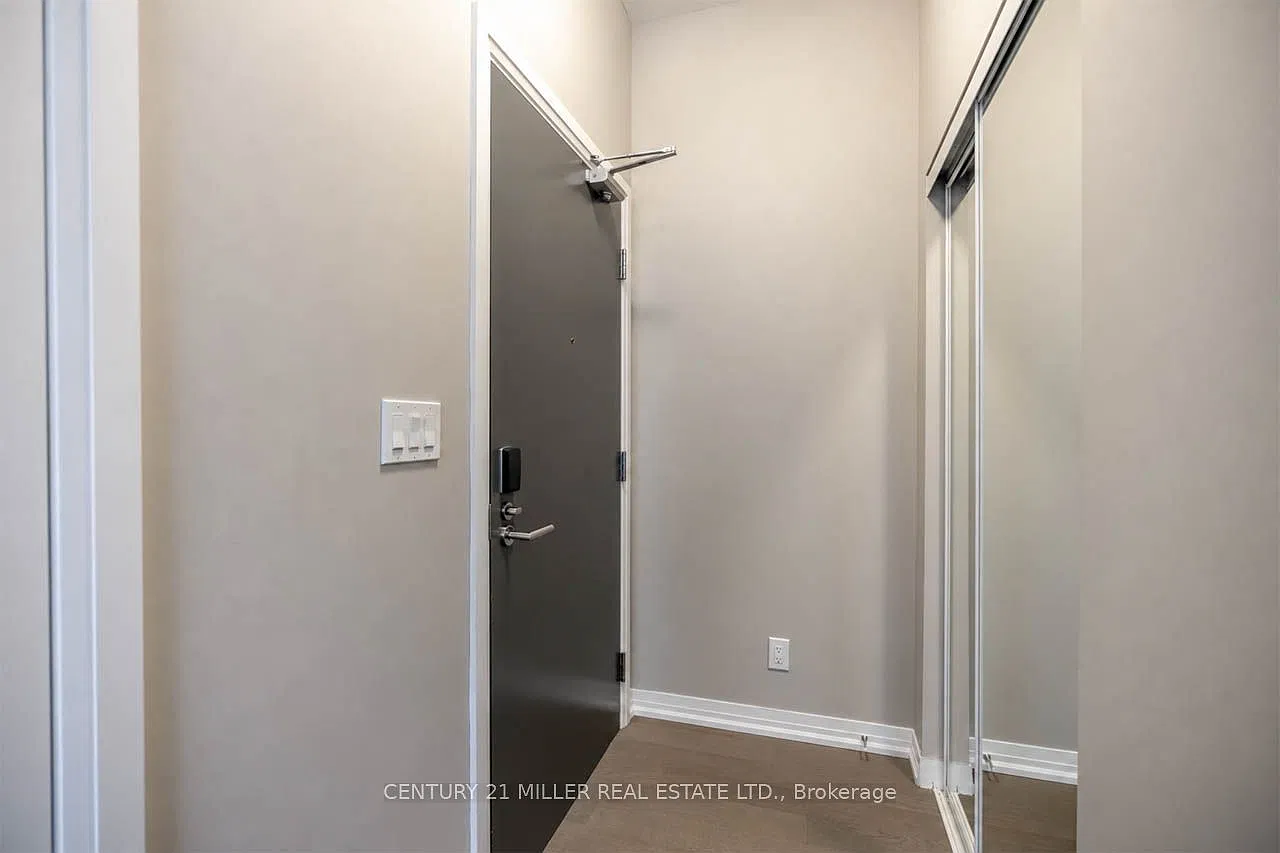 1 bed, $2,100 — Photo 2
