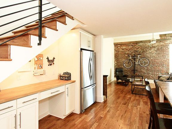 3rd image of 207 Mews Way #207