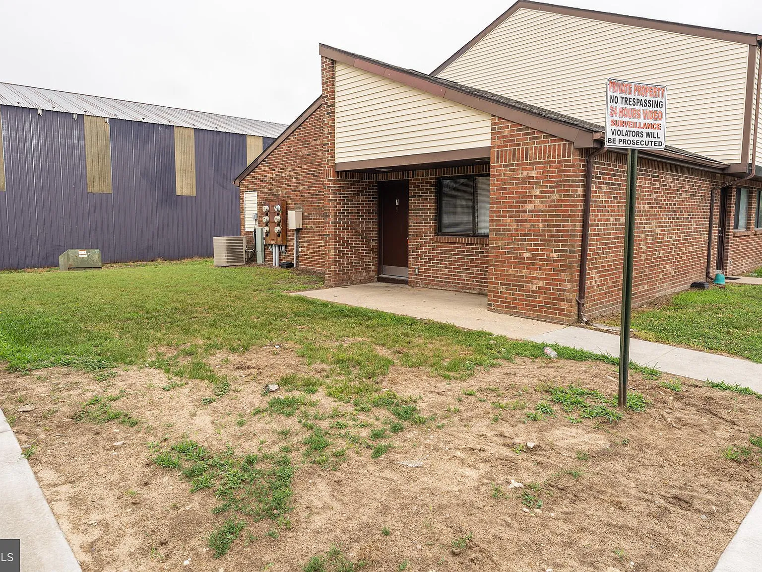 1 bed, 450 sqft, $1,095 — Photo 3