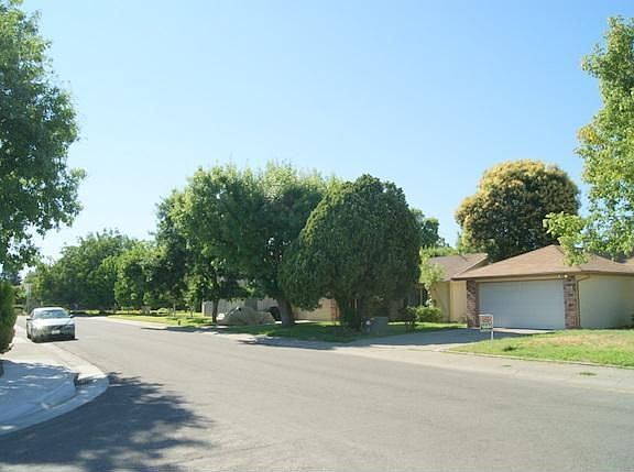 4th image of 1181 Syracuse Way